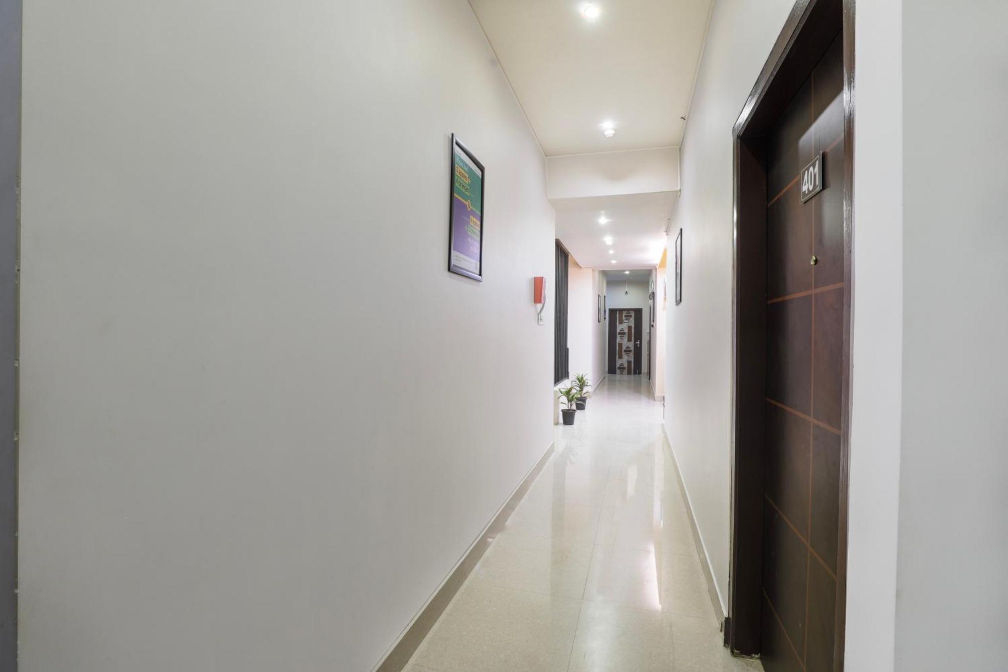 Treebo Urban Oasis Inn Guwahati Ngoại thất bức ảnh