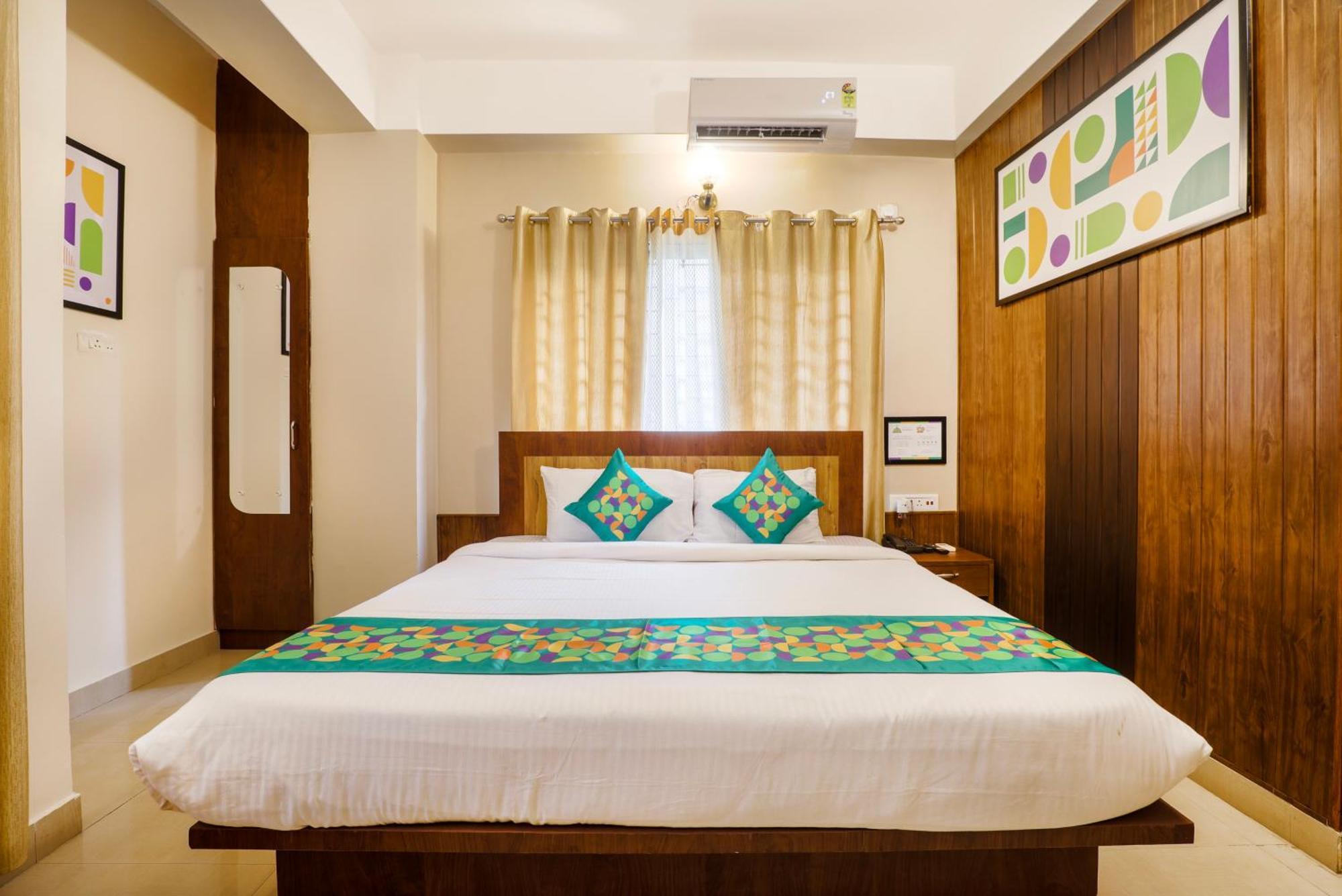 Treebo Urban Oasis Inn Guwahati Ngoại thất bức ảnh