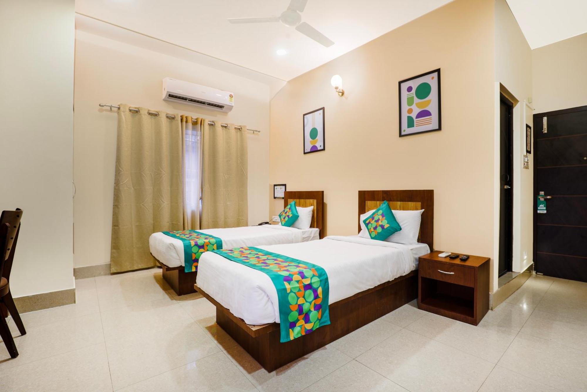 Treebo Urban Oasis Inn Guwahati Ngoại thất bức ảnh